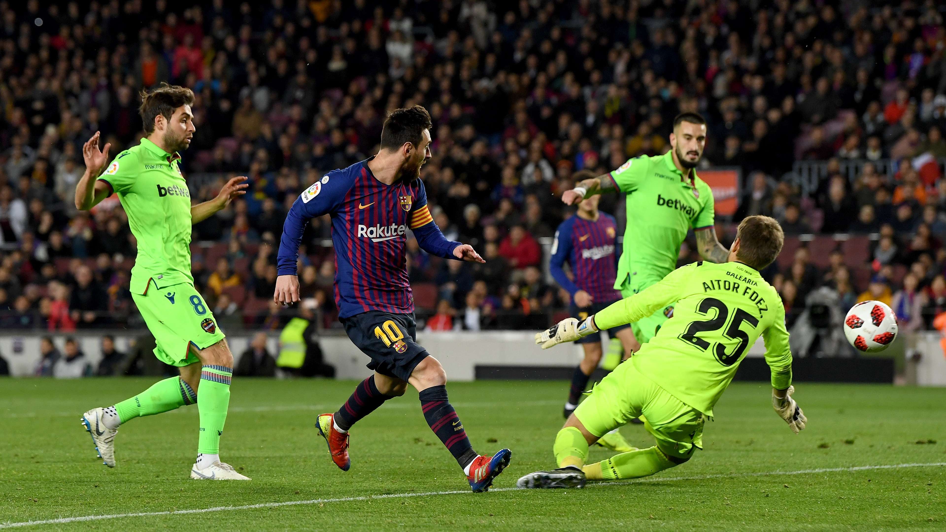 Lionel Messi Barcelona Levante Copa del Rey 17012019