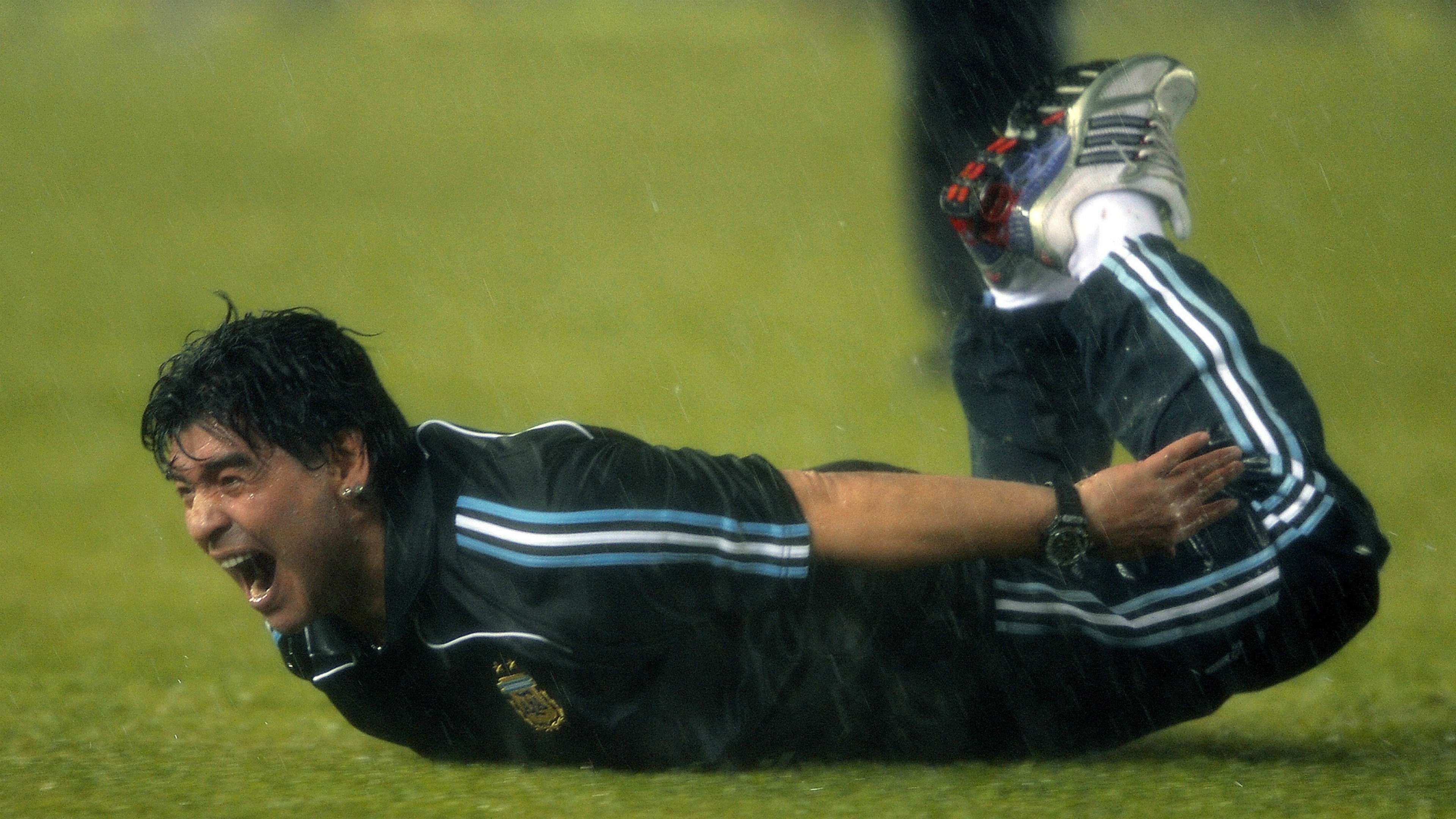 Maradona peru 2009