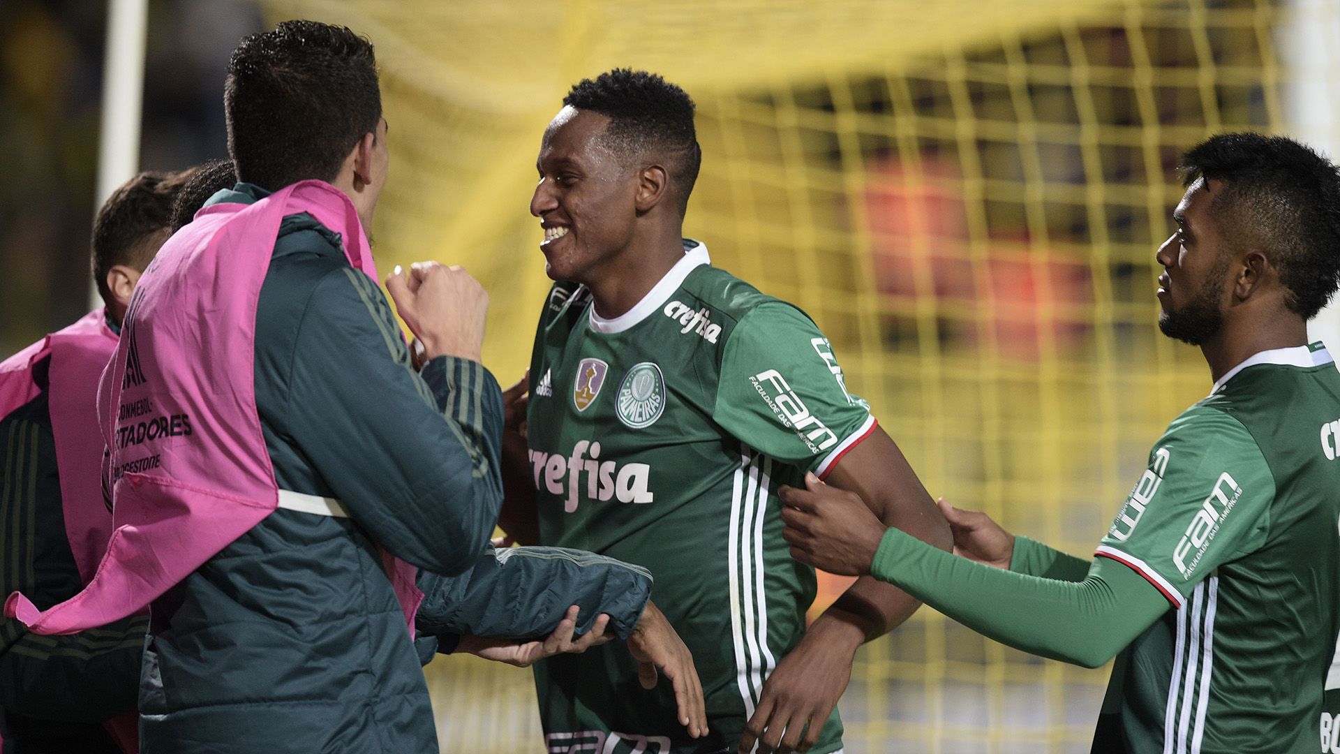 Yerry Mina Penarol Palmeiras Libertadores 26042017