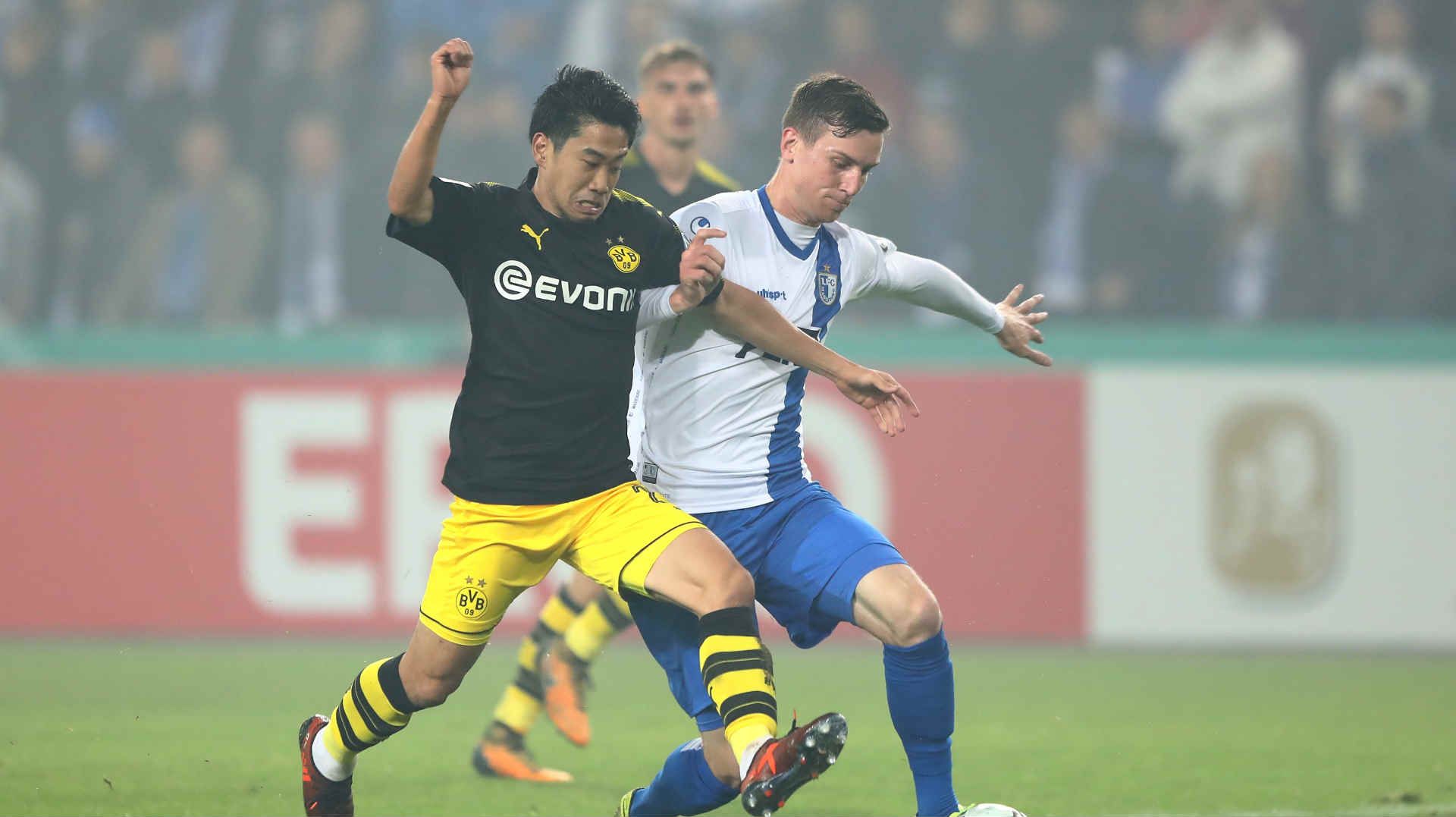 2017-10-25-shinji-kagawa