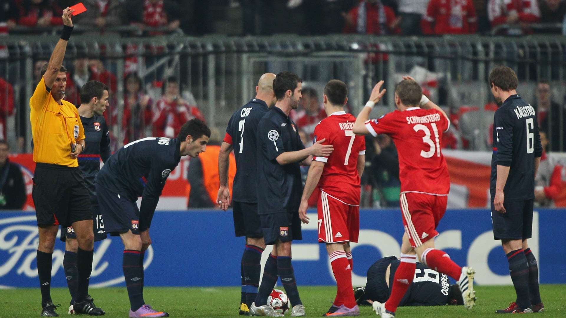 Ribery red card Bayern Munich Lyon UCL