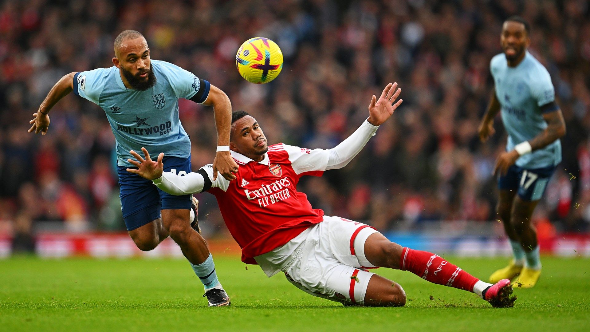 Gabriel Magalhaes tussles with Bryan Mbeumo during Arsenal's draw with Brentford