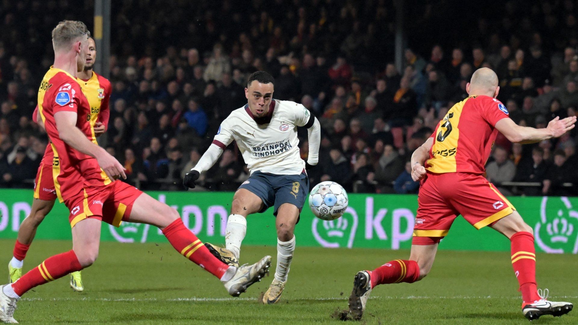 Sergino Dest PSV Go Ahead Eagles 2023-24