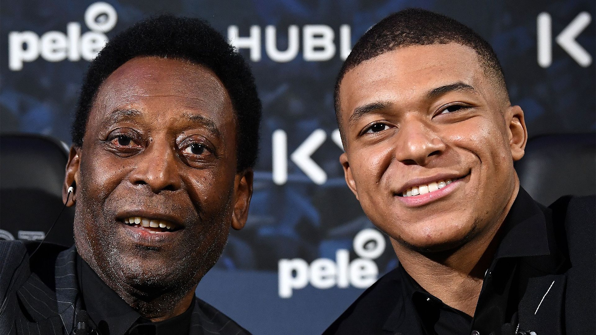 Pele Mbappe pictured together