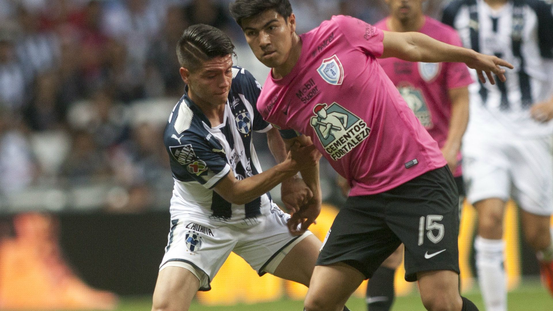 Jonathan González Monterrey 021117