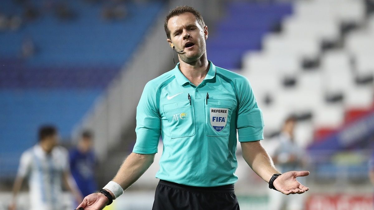 Referee Christopher Beath Suwon Bluewings vs Ulsan Hyundai AFC Champions League 2018