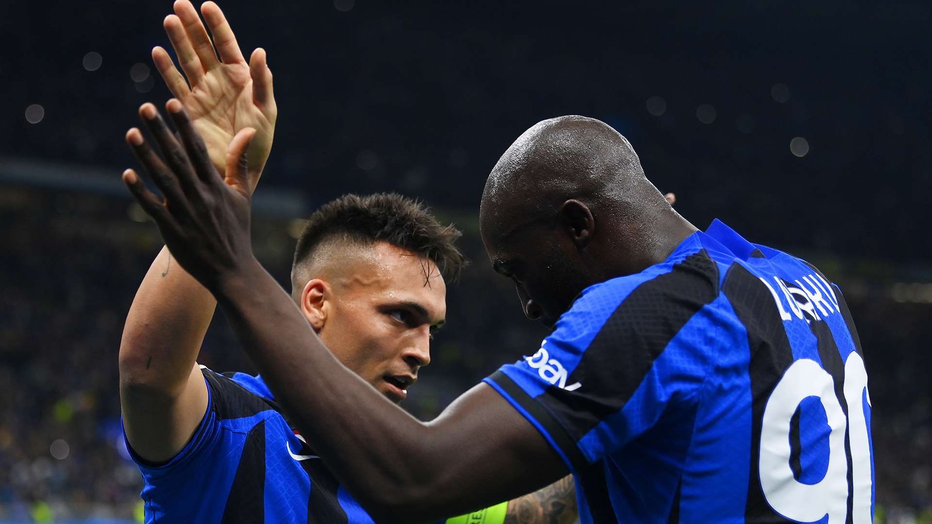 Lautaro Martinez Romelu Lukaku Inter AC Milan 2022-23