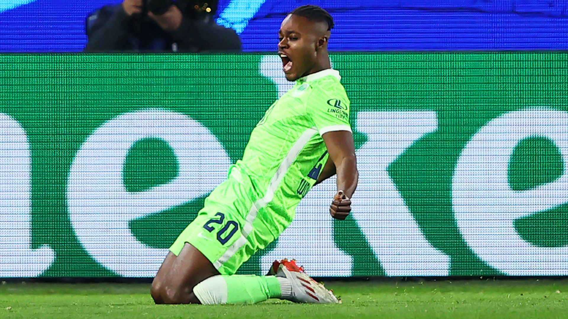 RIDLE BAKU WOLFSBURG CHAMPIONS LEAGUE 02112021