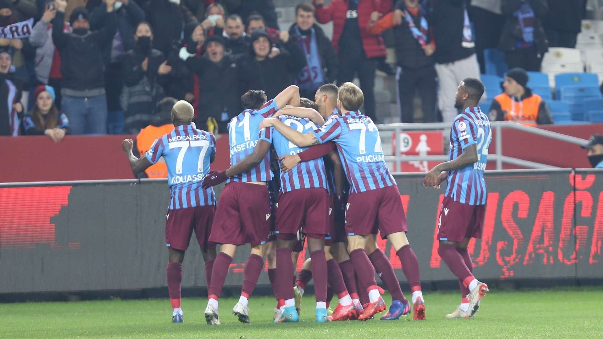 Trabzonspor vs Antalyaspor. 03.01.2022