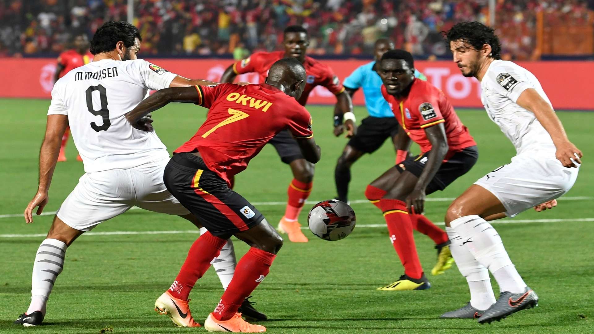 مصر - أوغندا