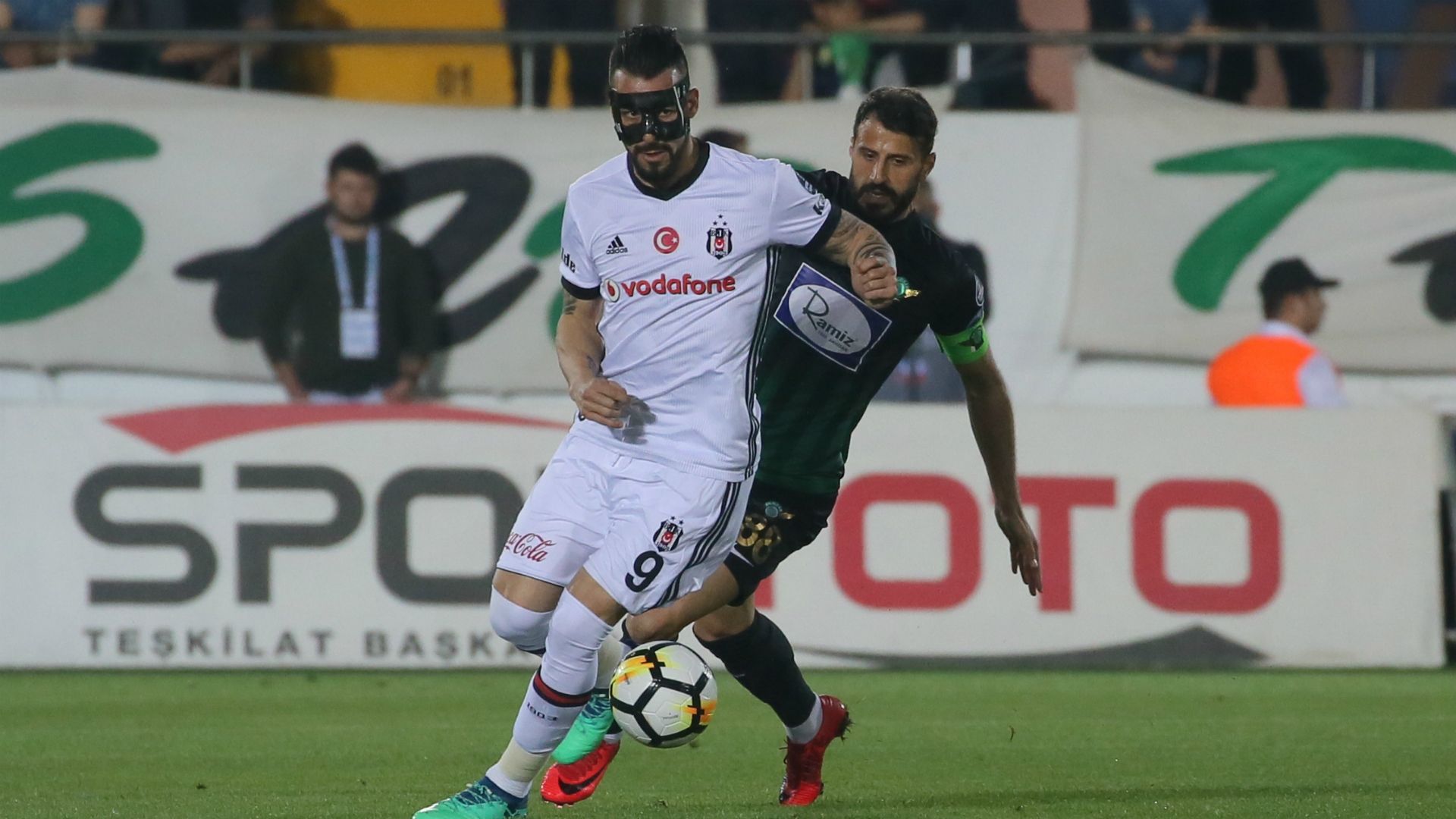 Akhisarspor Besiktas 130418