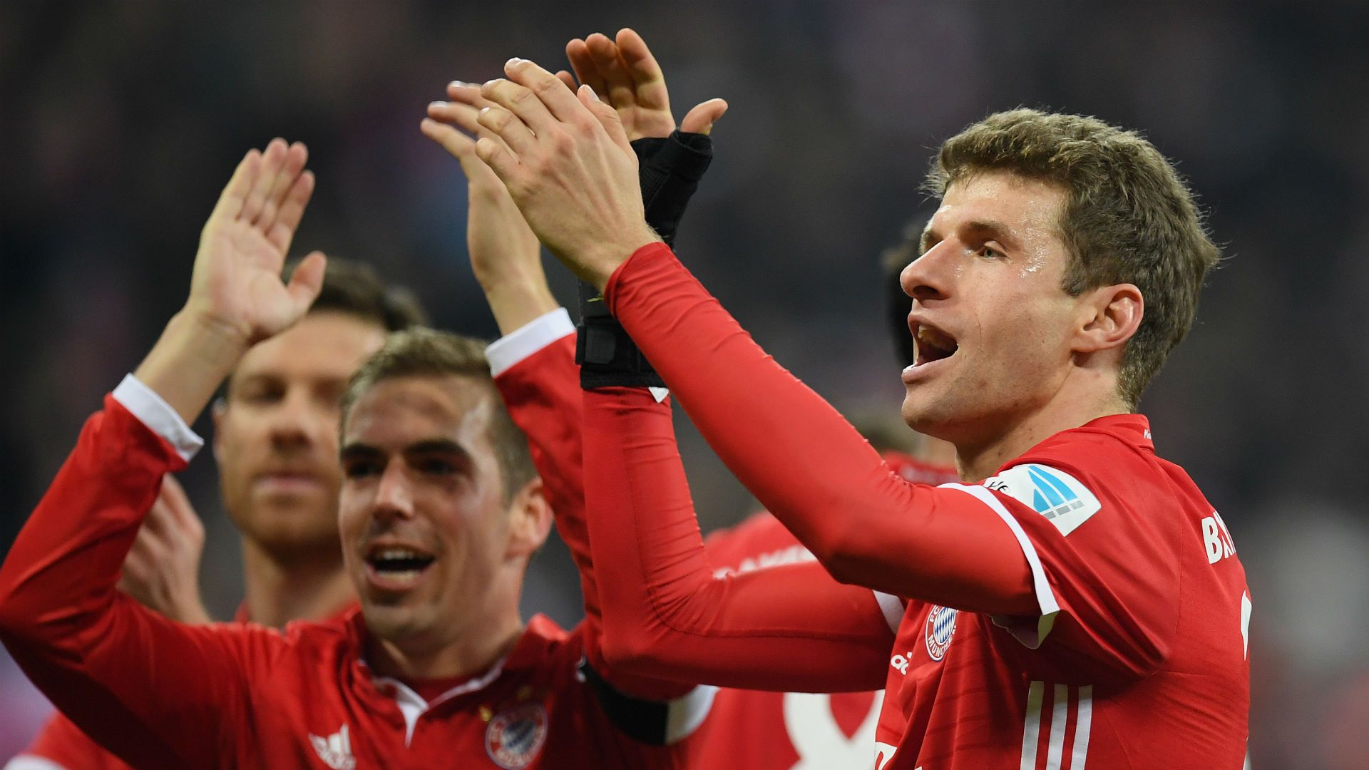 Thomas Muller Bundesliga Bayern v Wolfsburg 101216