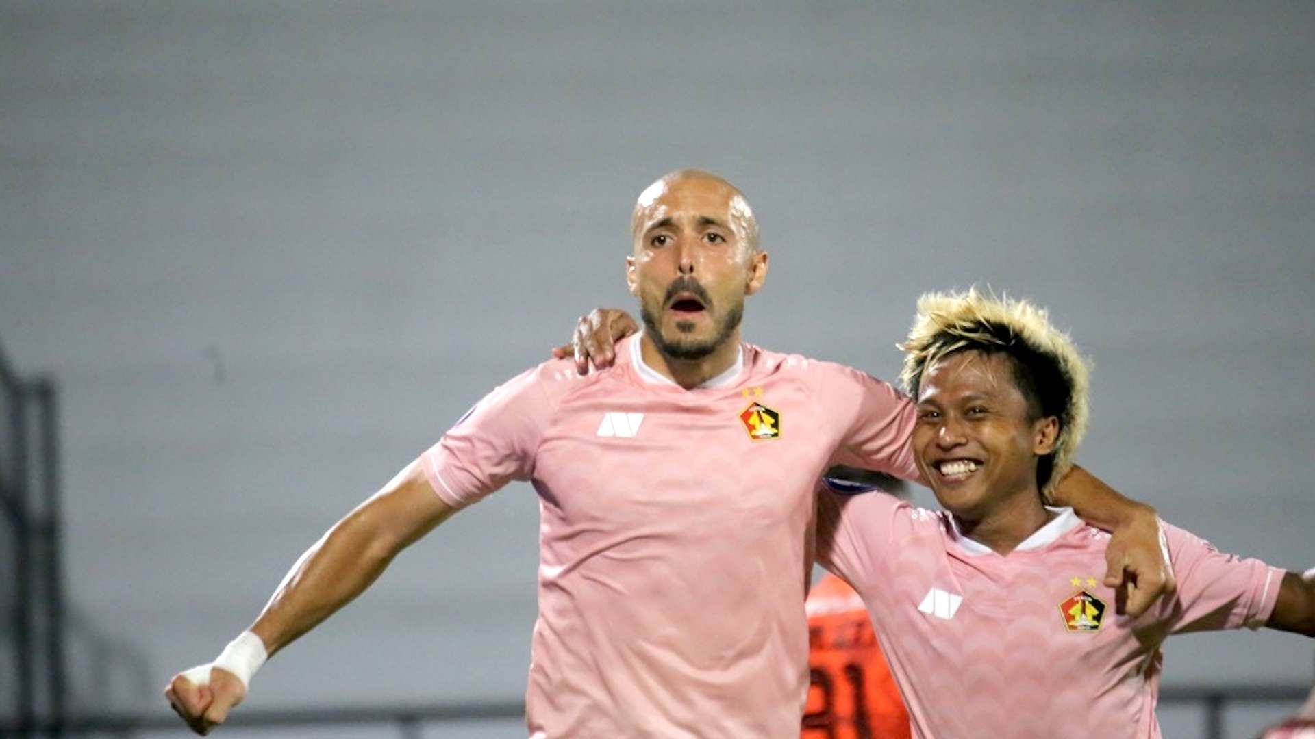 Youssef Ezzejjari - Fahmi Al Ayyubi - Persik Kediri