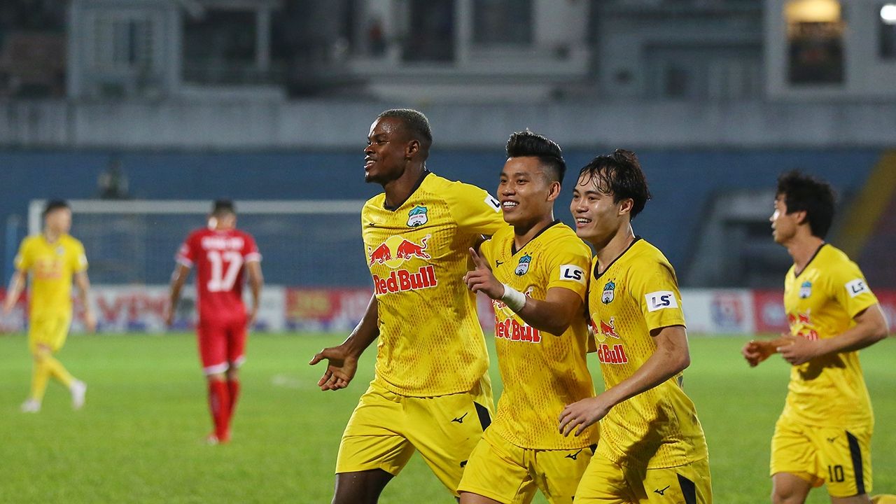 Washington Brandao Vu Van Thanh Nguyen Van Toan Hoang Anh Gia Lai Ha Noi V.League 2021