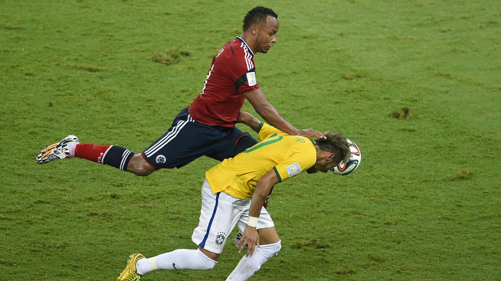 Zuniga Neymar