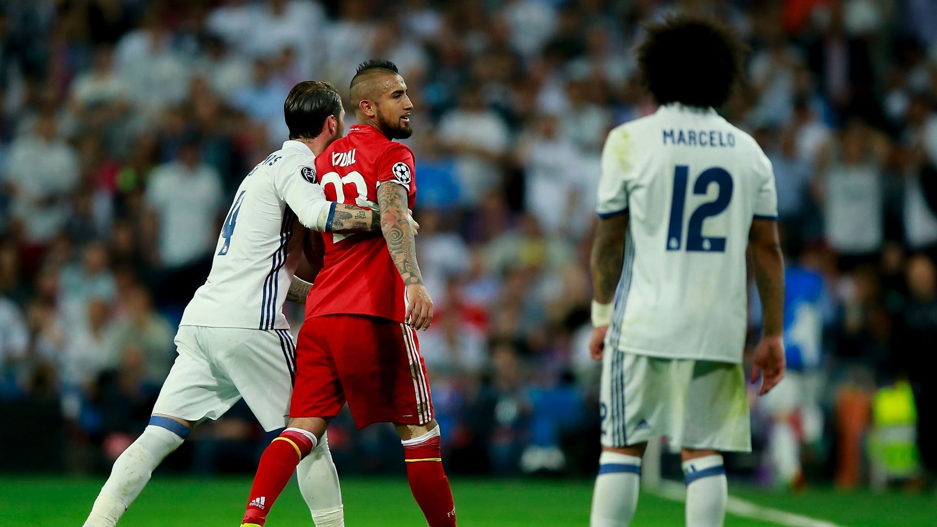 Arturo Vidal, Sergio Ramos