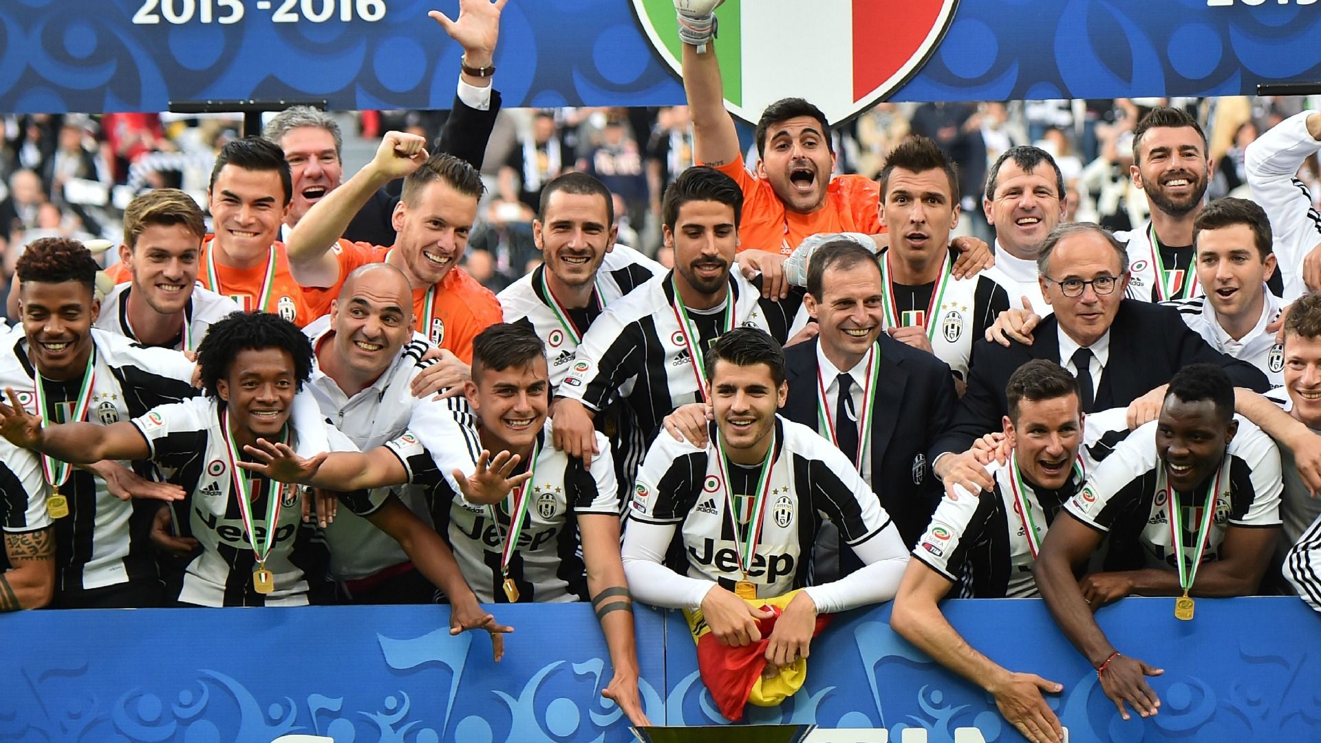 Juventus celebrate Scudetto