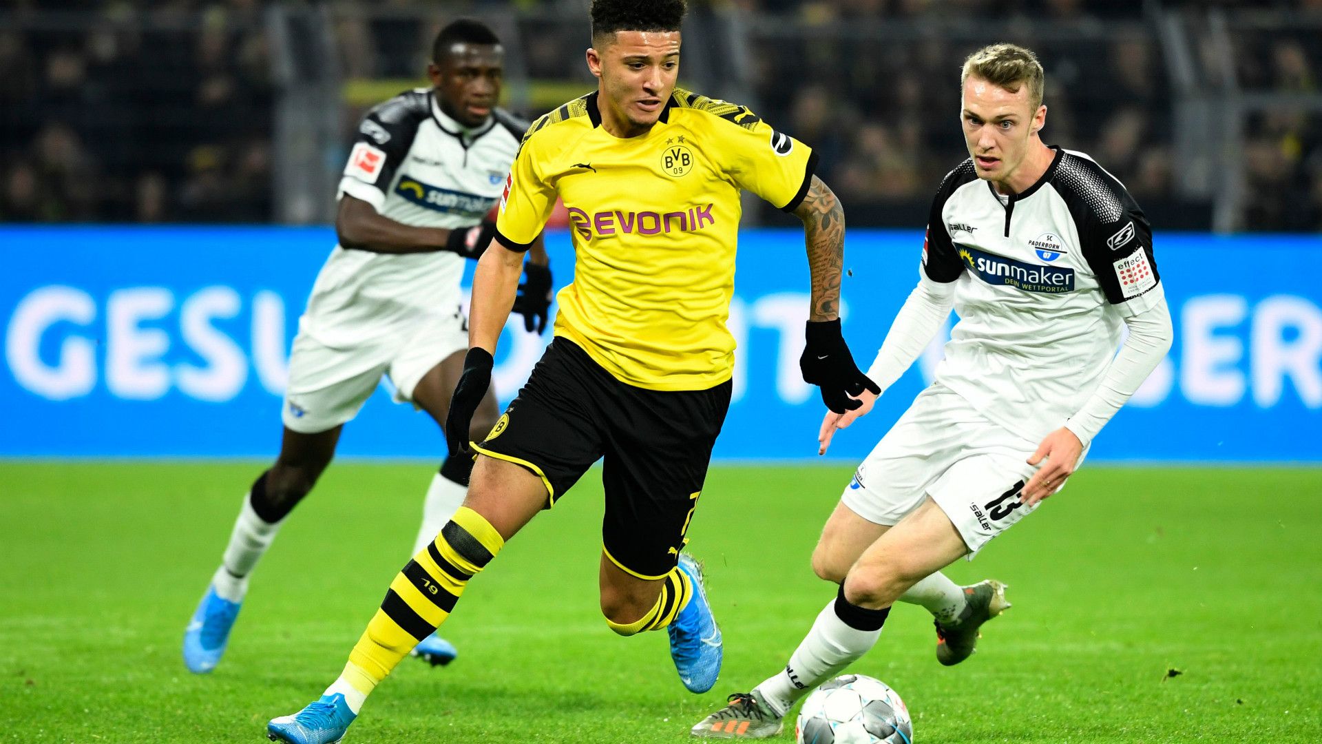 JADON SANCHO BORUSSIA DORTMUND