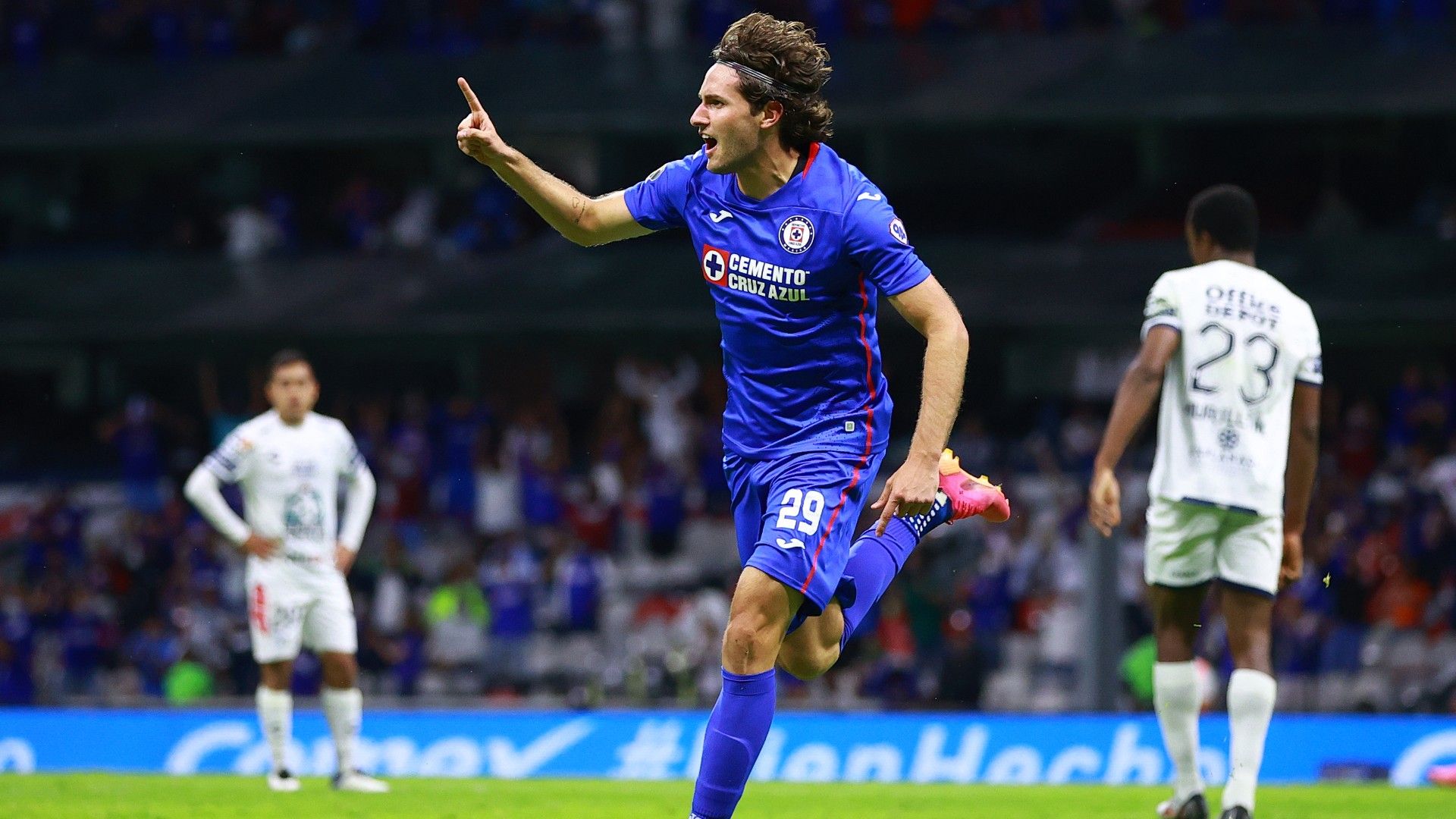 Santiago Giménez Erick Sánchez Pol Fernández Cruz Azul vs Pachuca Guardianes 2021