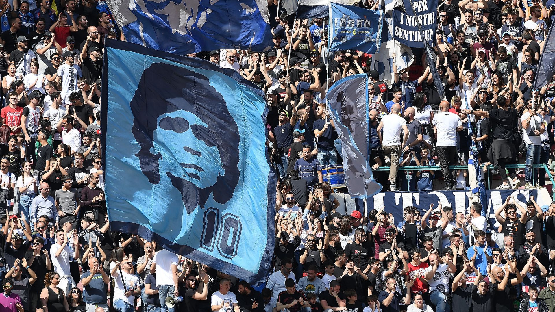 Napoli fans