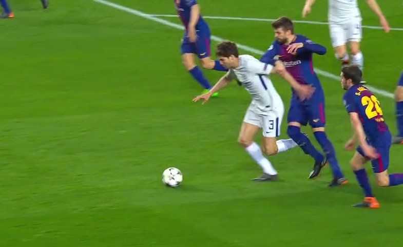 Penalti Marcos Alonso Barcelona Chelsea