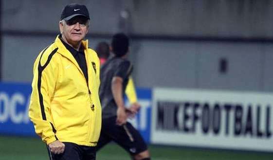 البلجيكي "ديمتري دافيدوفيتش" مدرب الاتحاد السابق