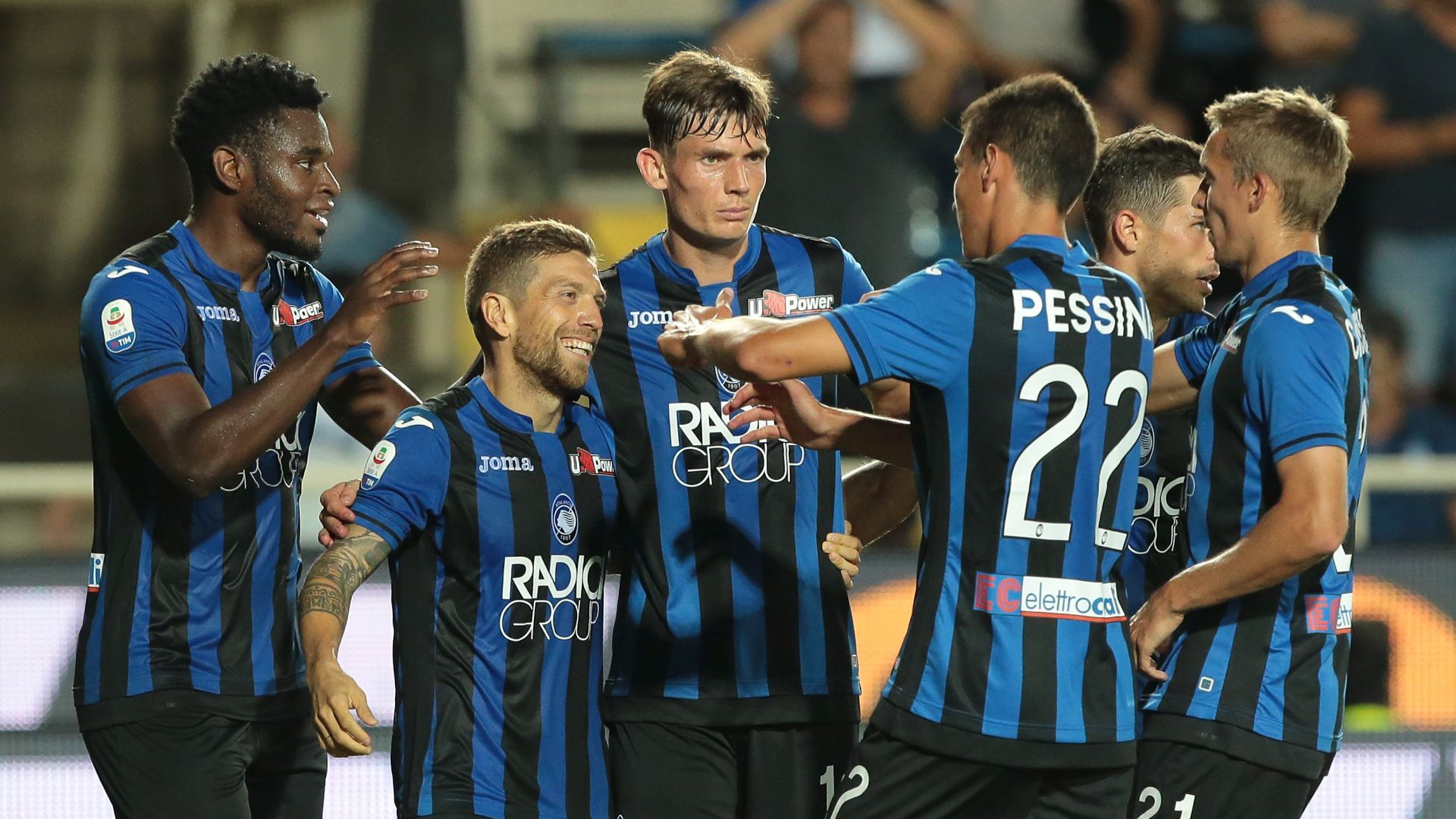 Atalanta players celebrating Atalanta Frosinone Serie A