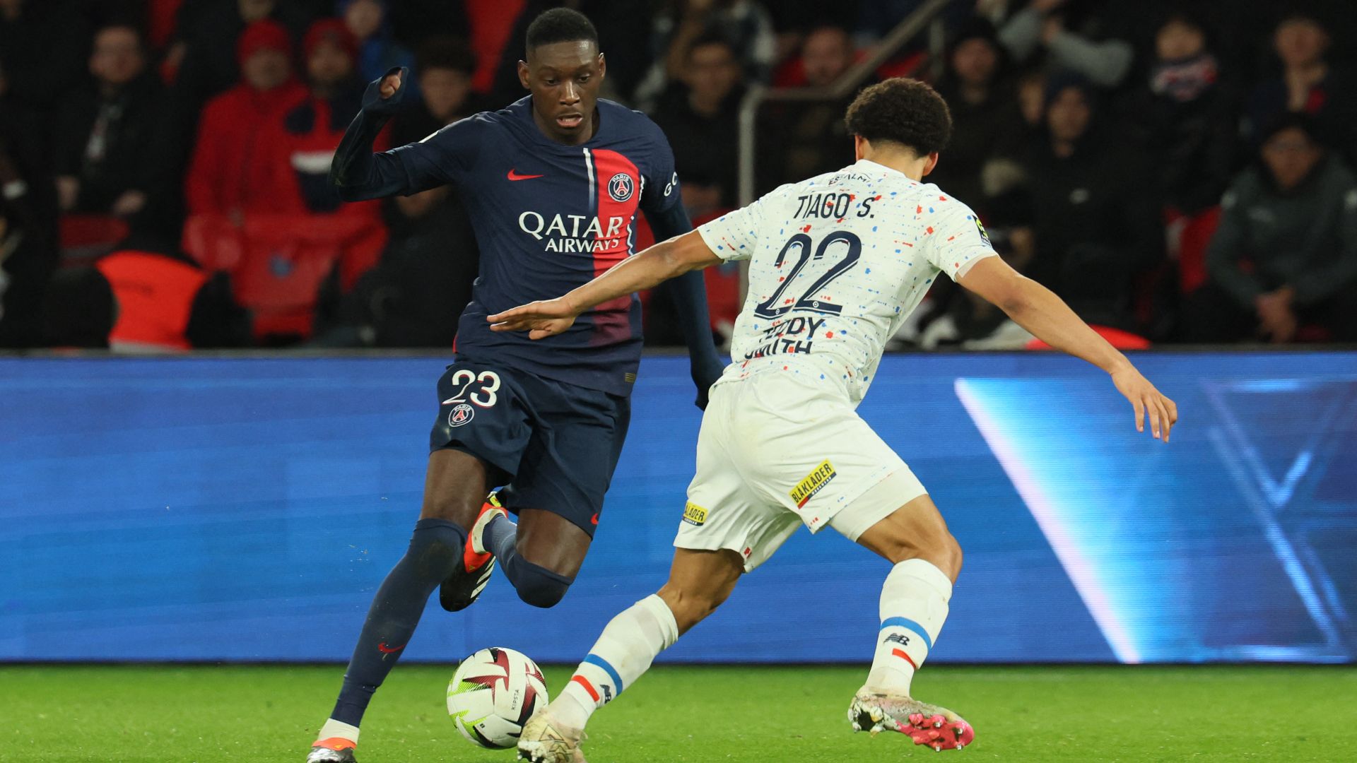 Randal Kolo Muani PSG 2023-24