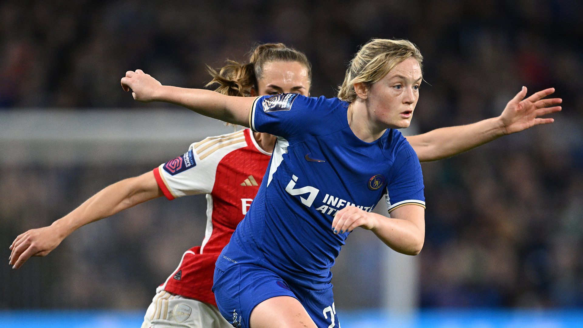 Erin Cuthbert Victoria Pelova Chelsea Arsenal 2023-24