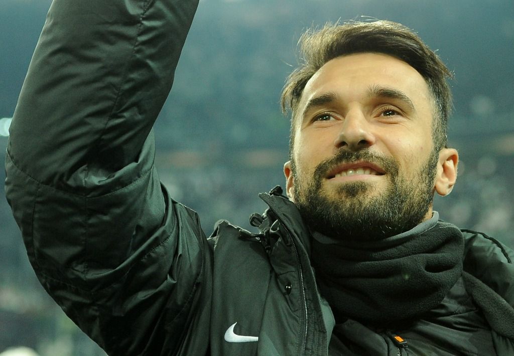 Vucinic saluta la Juventus