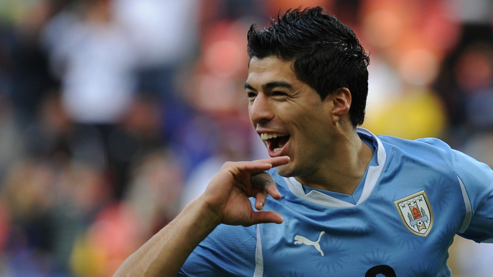 HD Luis Suarez Uruguay 2010