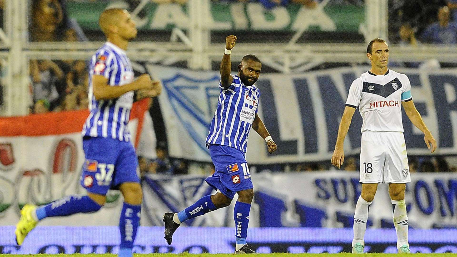 Santiago Garcia Leandro Somoza Velez Sarsfield Godoy Cruz Primera Division Argentina 030412016