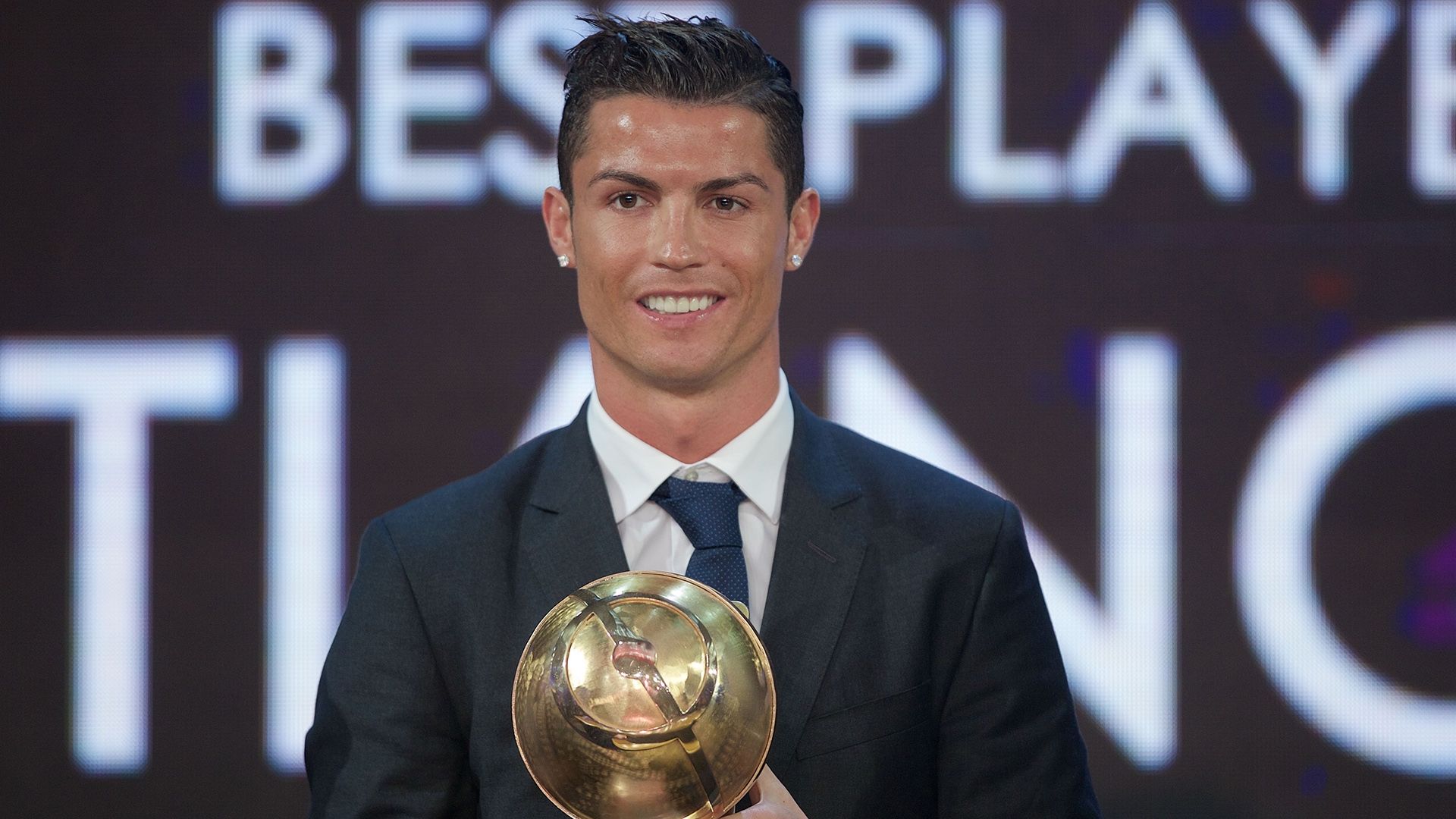 Cristiano Ronaldo Globe Soccer Awards 2014