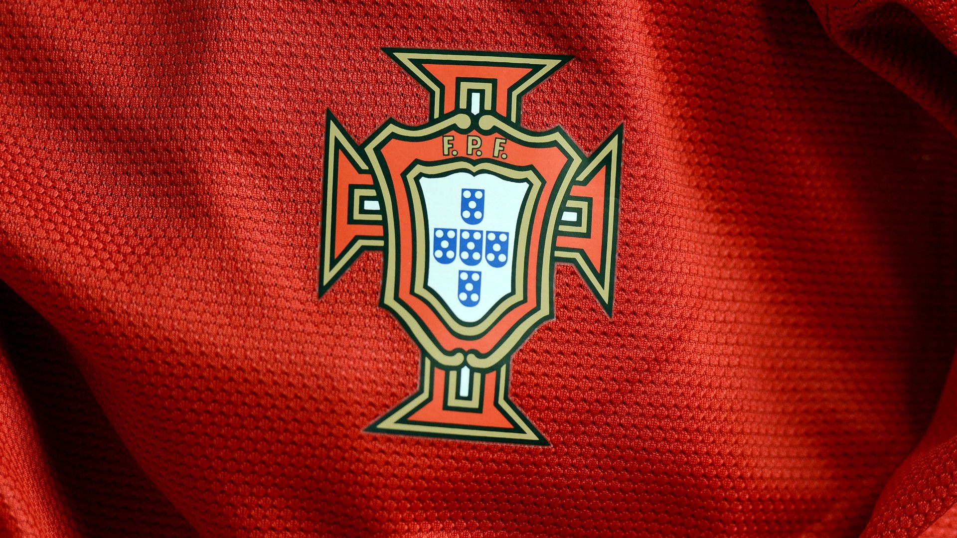 Portugal crest