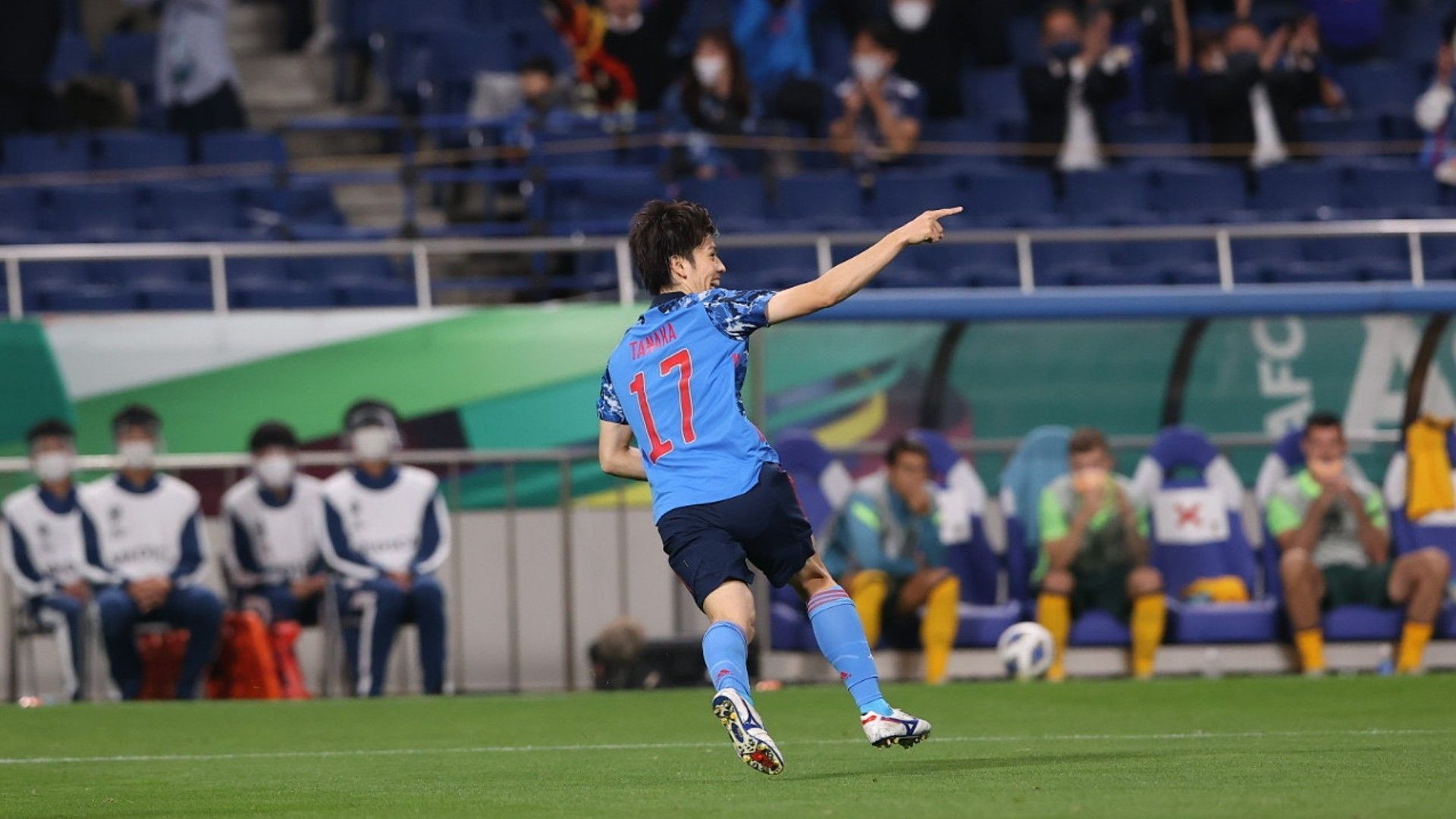 2021-10-12-tanaka-ao