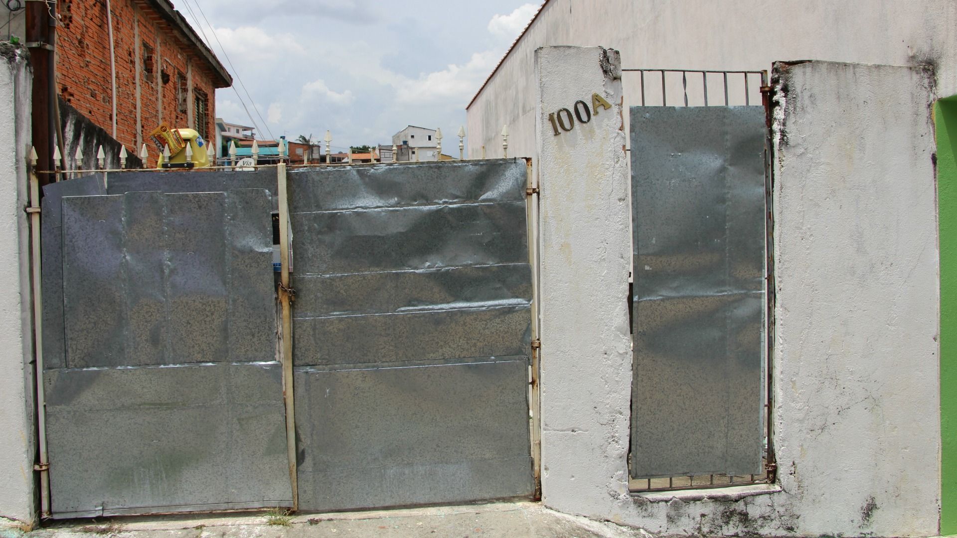 gabriel jesus infância porta de casa