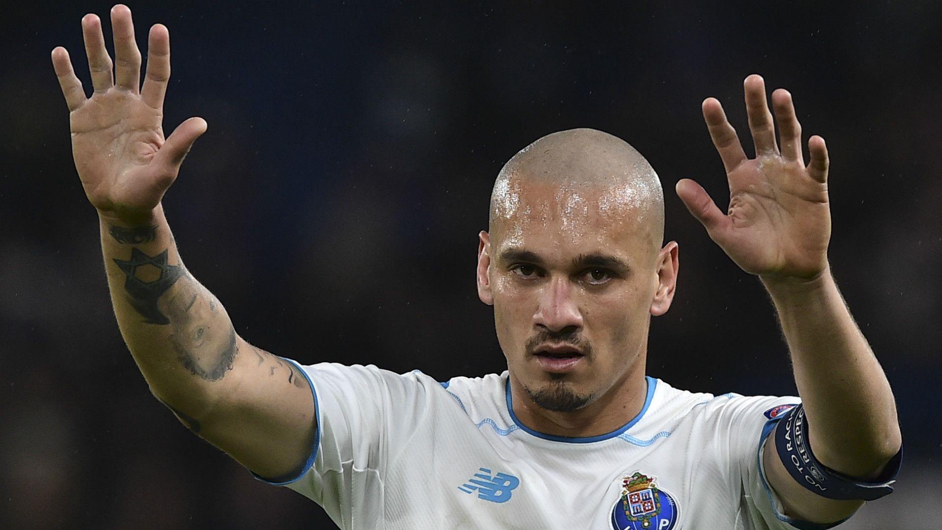 Maicon Chelsea Porto Champions League 09122015