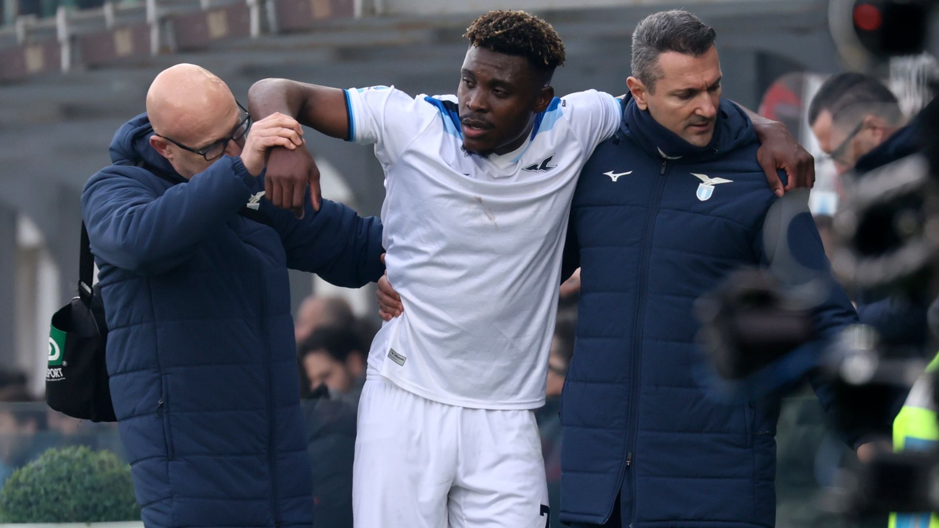 Fisayo Dele-Bashiru injury Venezia Lazio 22022025