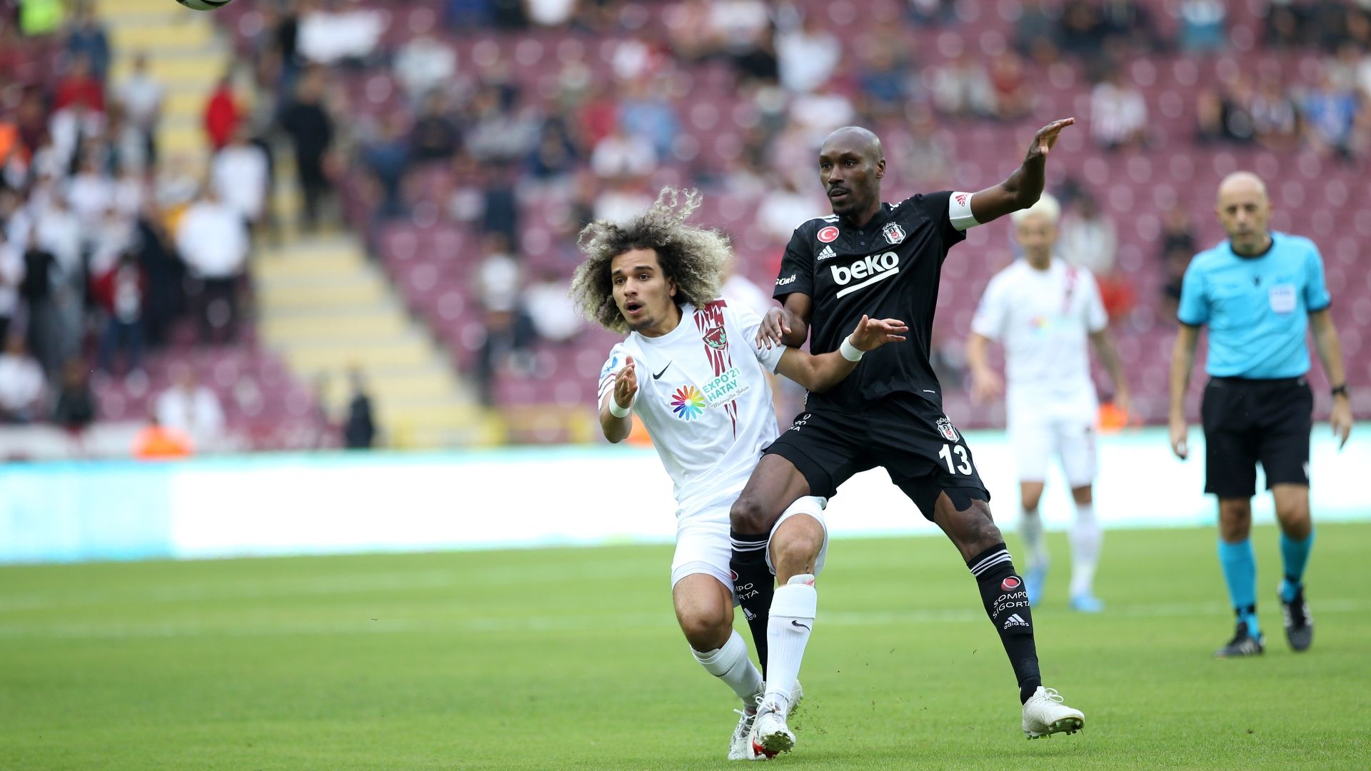 Atiba Hutchinson Boudjemaa Hatayspor vs Beşiktaş