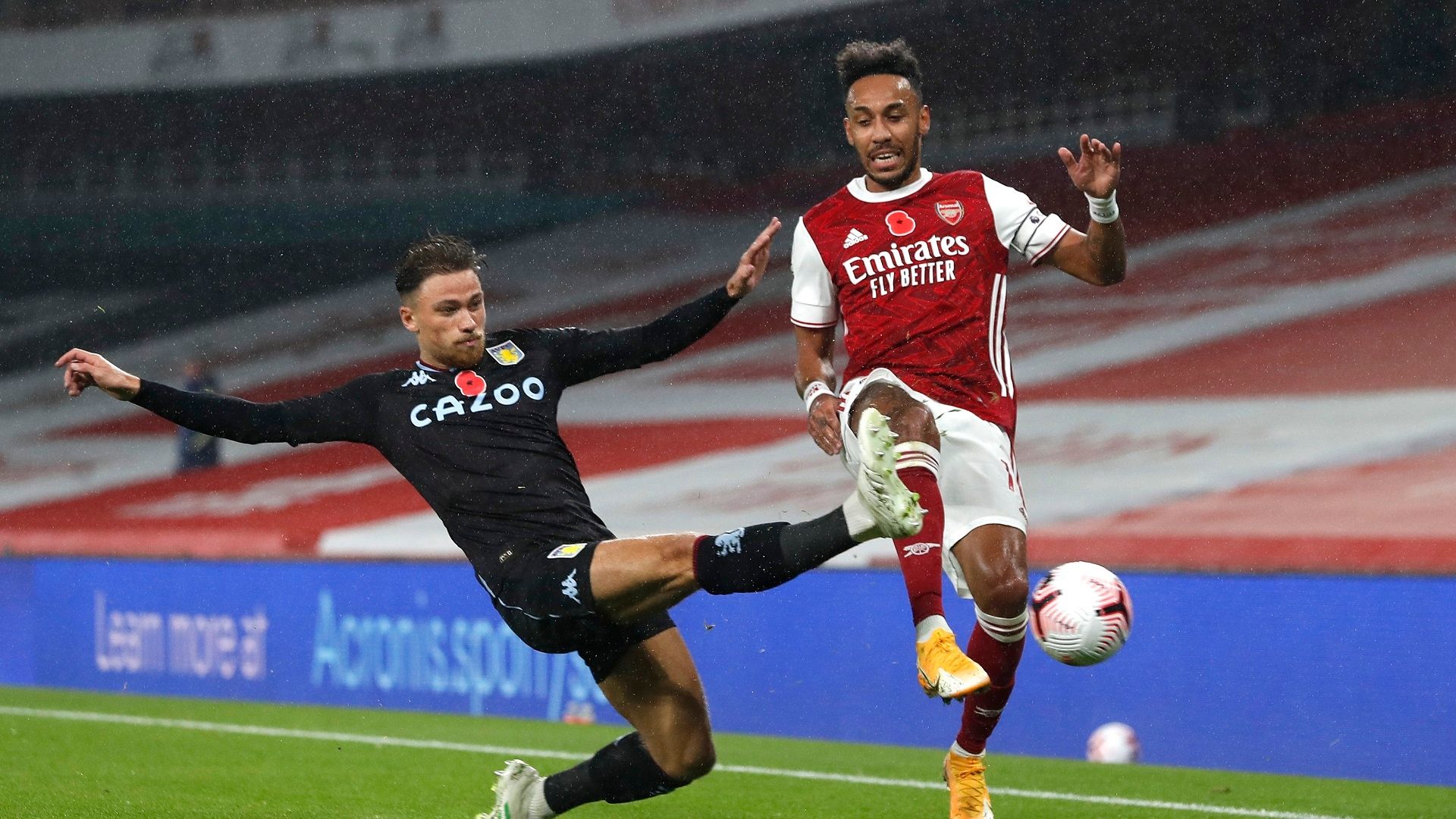 Pierre-Emerick Aubameyang Arsenal Matty Cash Aston Villa 2020-21