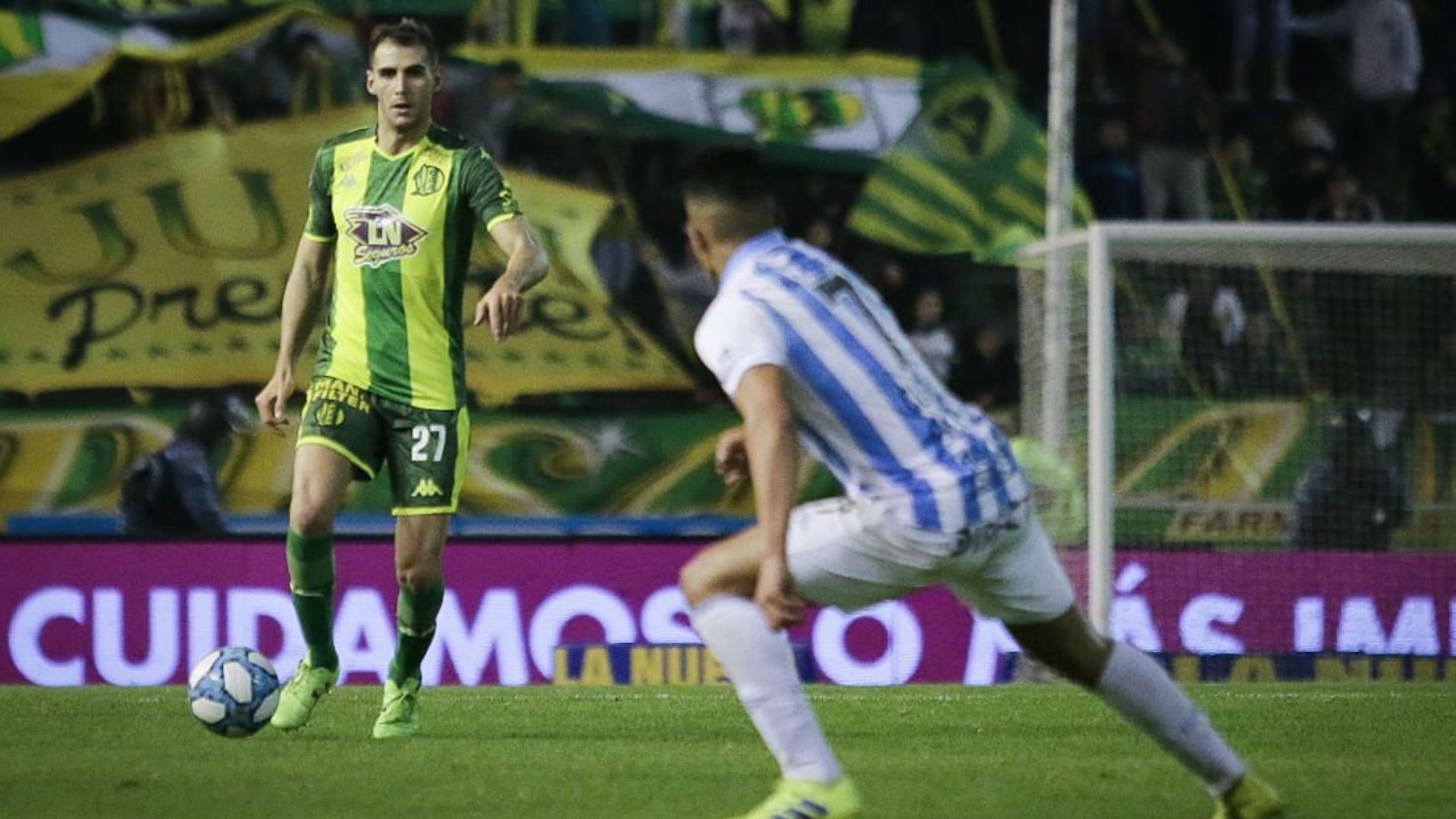 Atletico Aldosivi v Atletico Tucuman