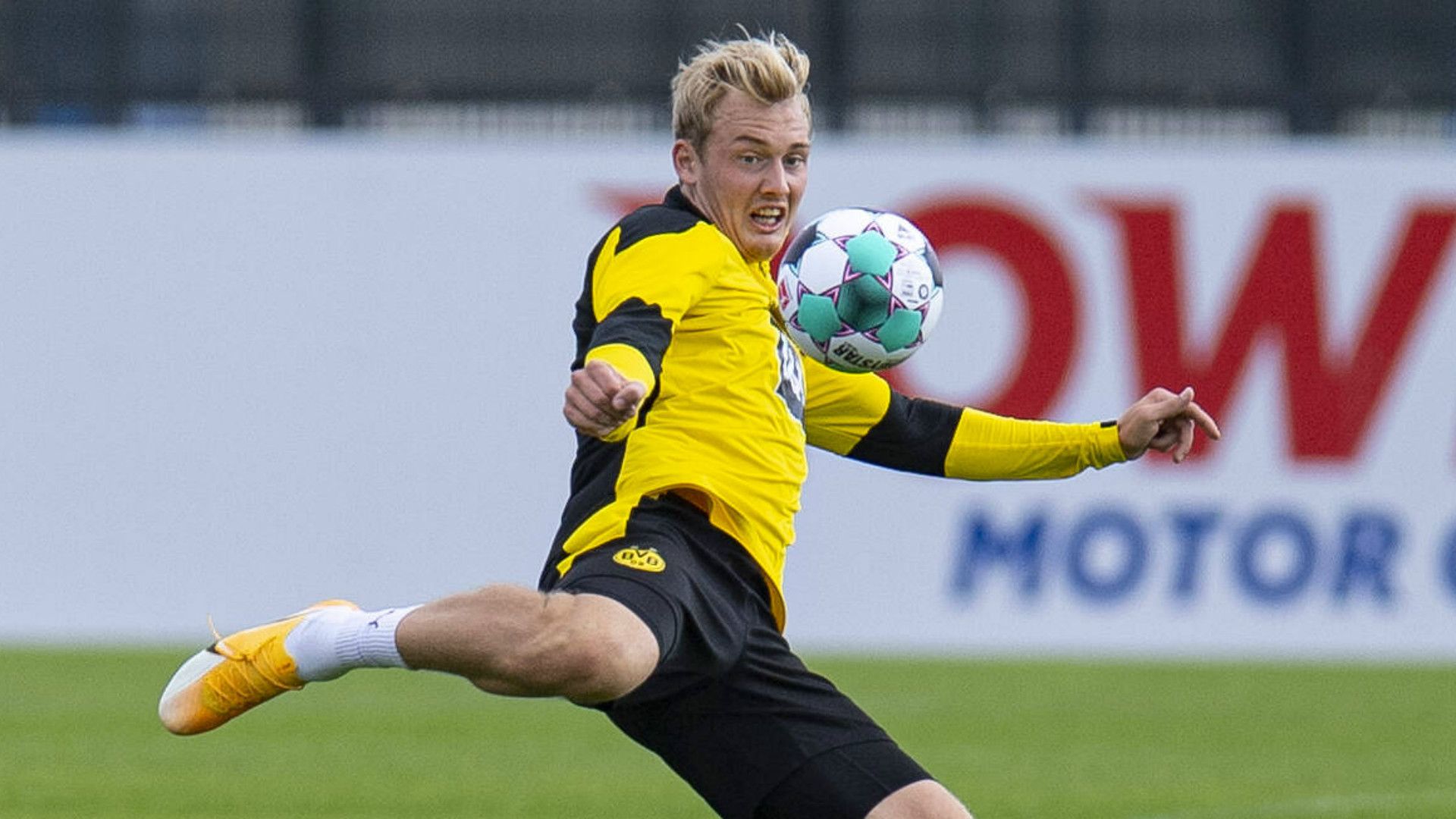 GERMANY ONLY: JULIAN BRANDT BORUSSIA DORTMUND