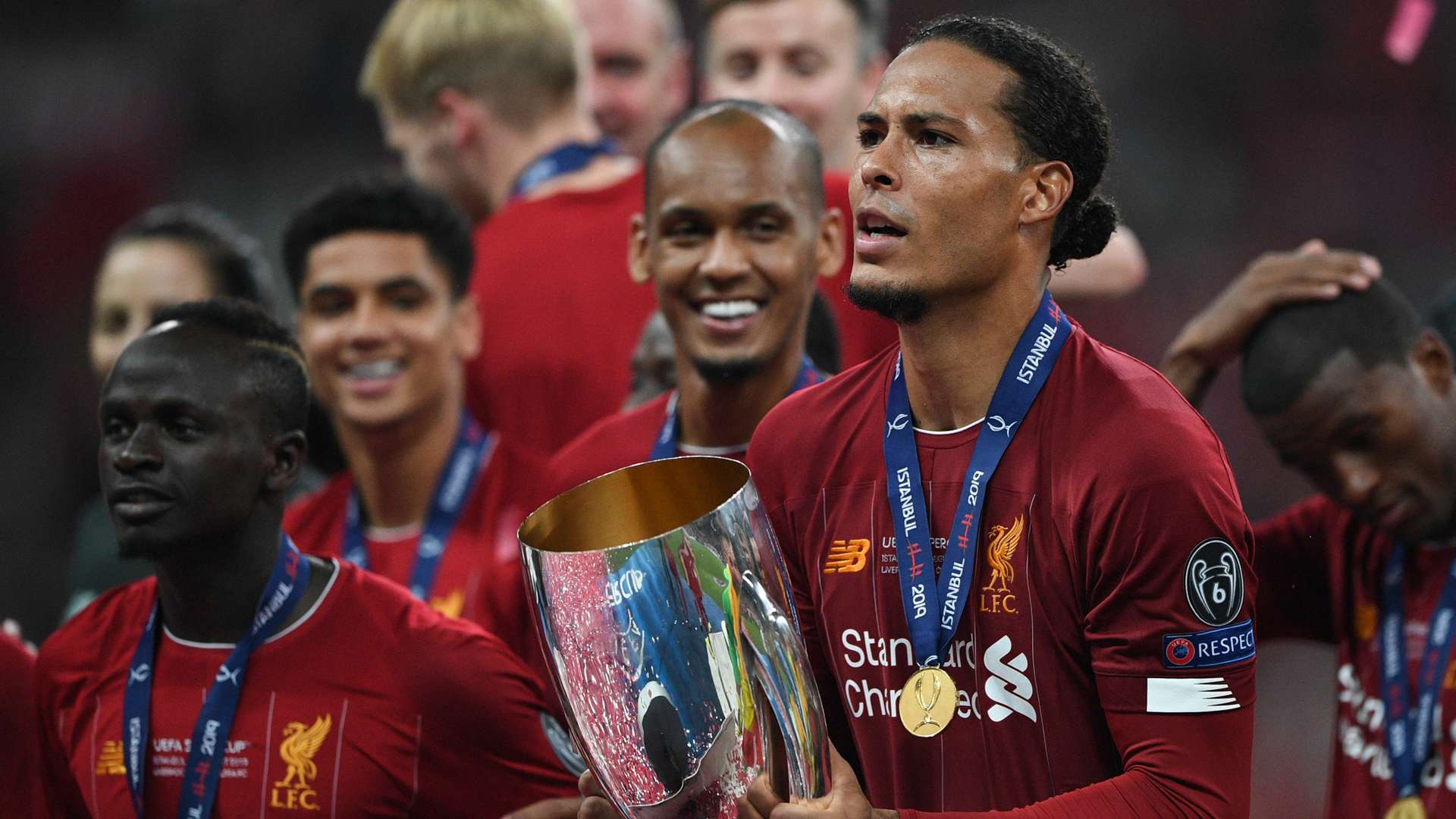 Virgil van Dijk Super Cup trophy Liverpool 