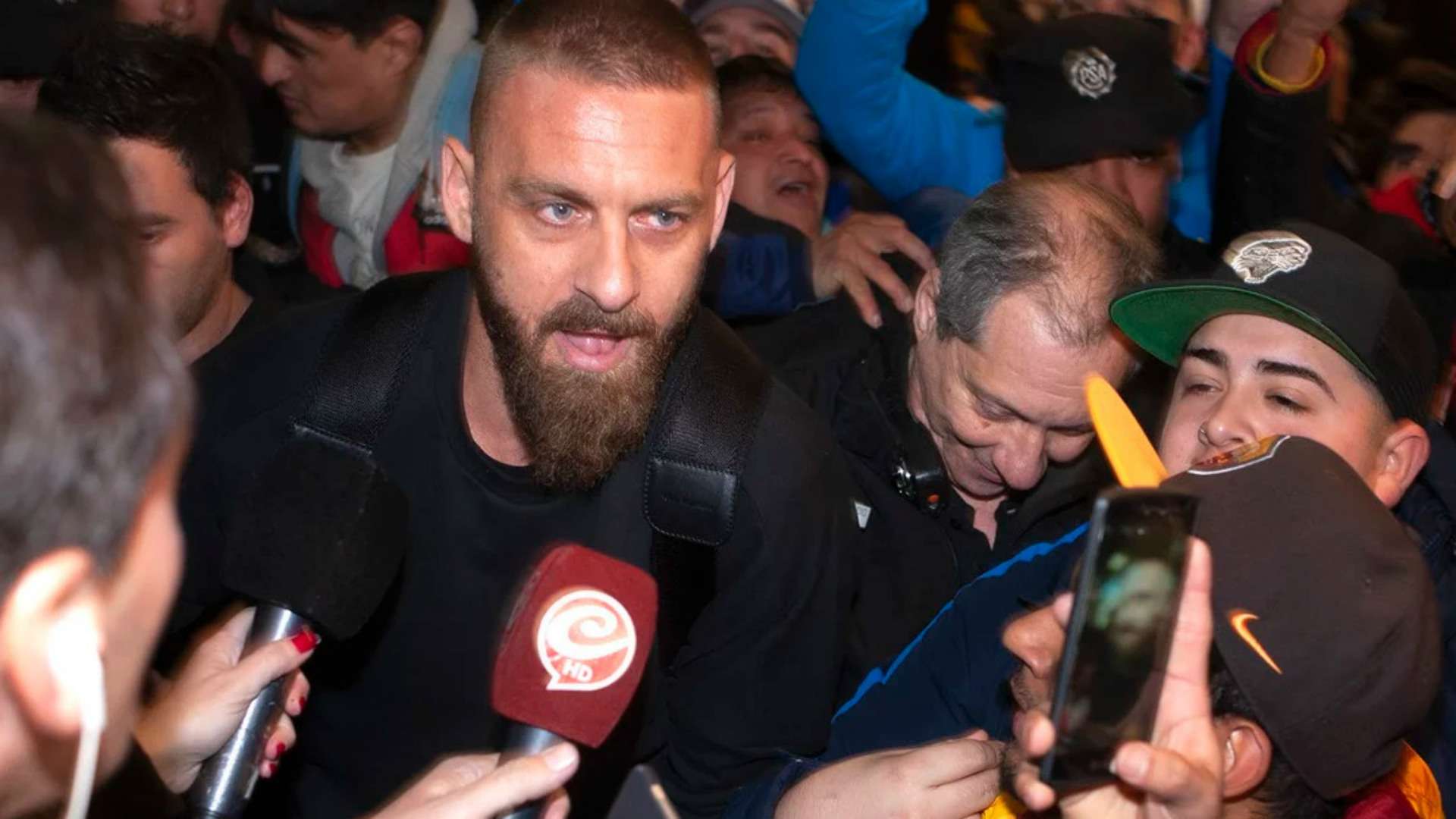 Daniele De Rossi Boca Juniors llegada Ezeiza 25072019