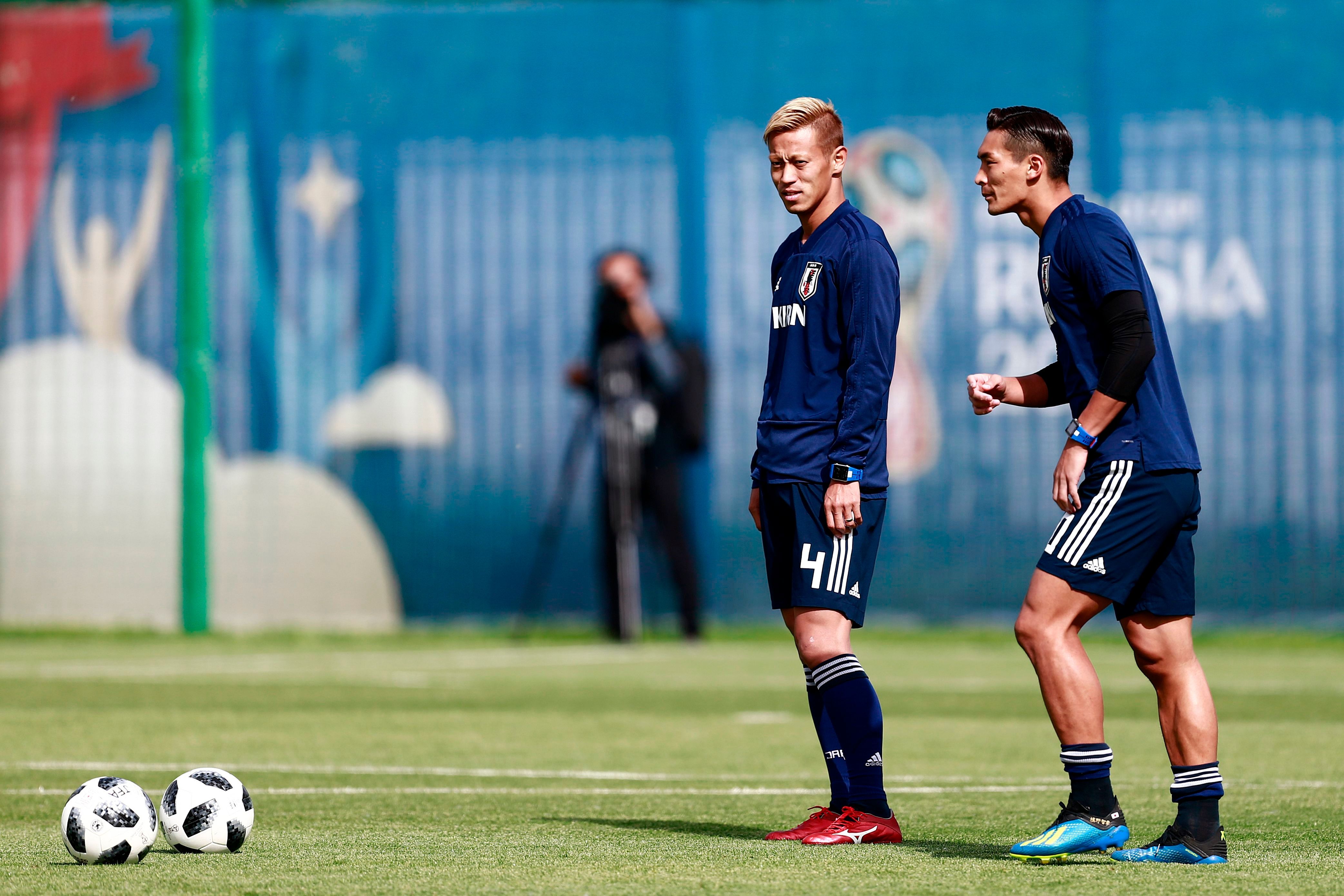 Keisuke Honda e Tomoaki Makino treino Japão