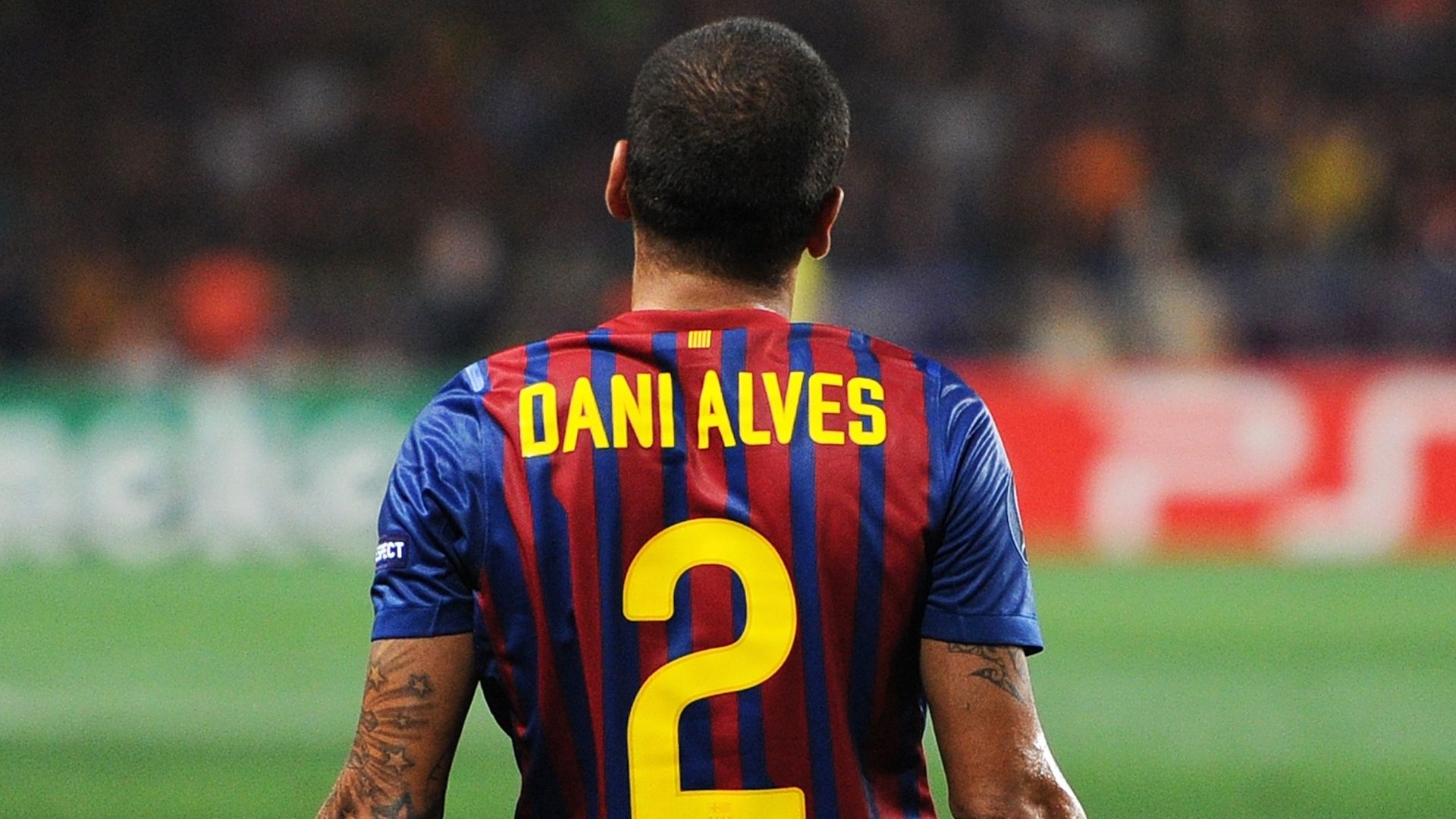 DANI ALVES VÍCTOR VALDES BARCELONA PORTO SUPERCOPA EUROPA 2011