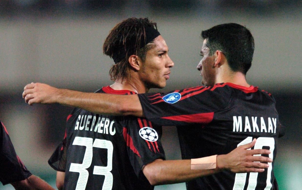 GER ONLY Paolo Guerrero Roy Makaay Bayern München