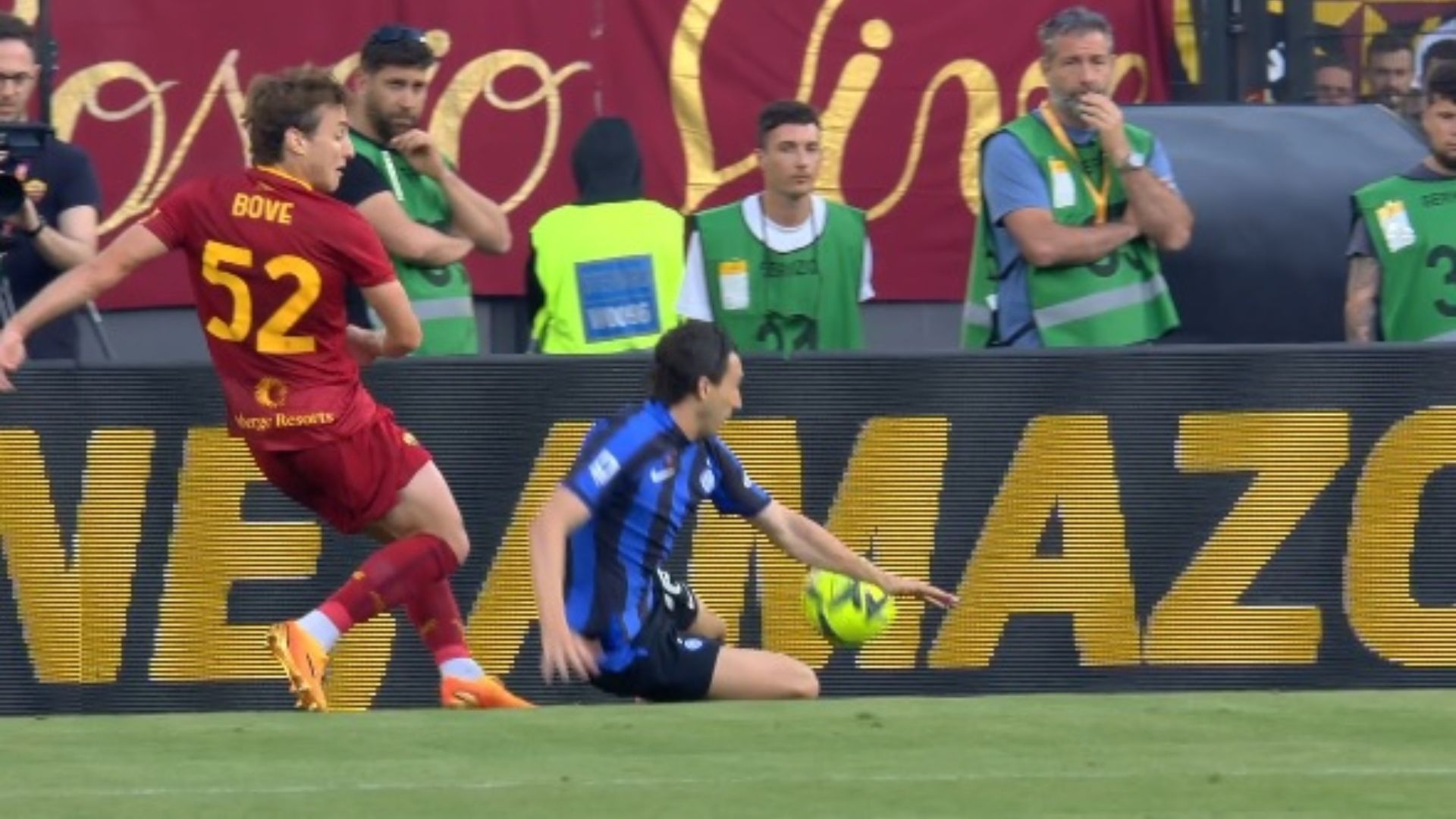 Bove Darmian Roma Inter moviola 06052023