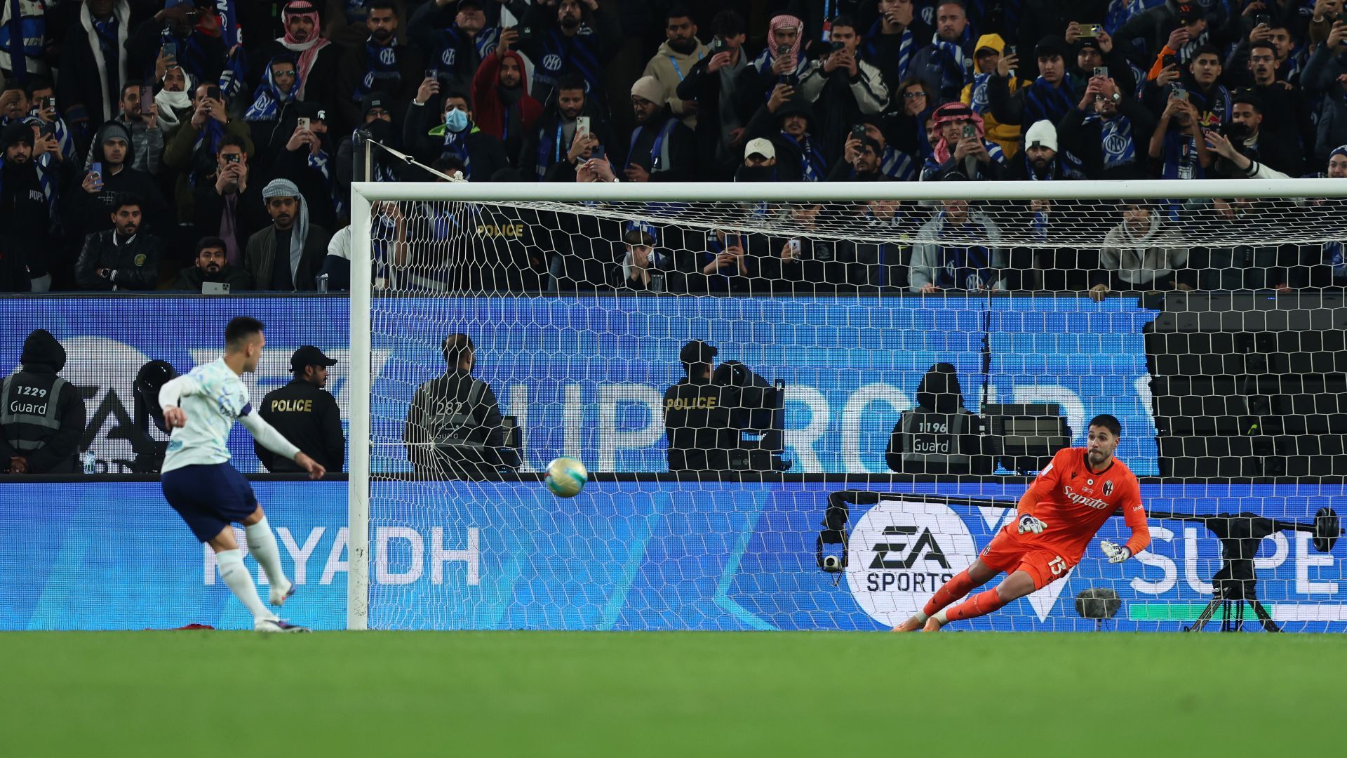 Lautaro Martinez Bologna Inter Supercoppa Italiana