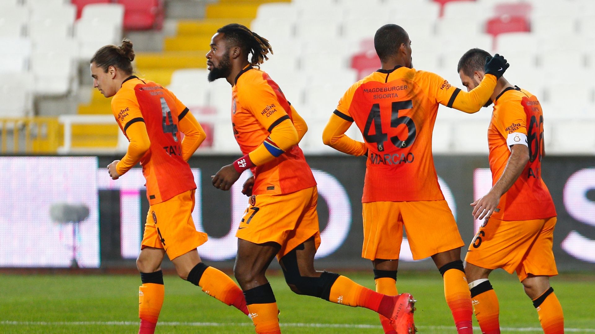 Galatasaray goal celebration 11082020